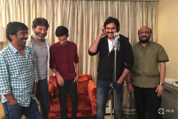 Pawan Kalyan Sings For Agnyaathavaasi